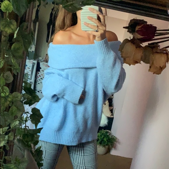 H&M Sweaters - Baby Blue Off the Shoulder Sweater✨🦋